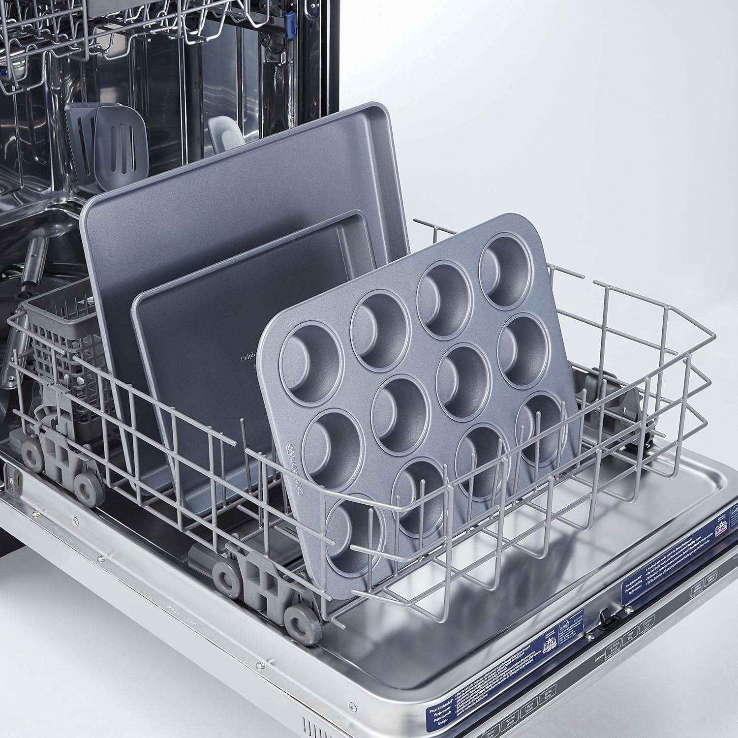 Calphalon Nonstick 12-Cup Cupcake/Muffin Pan Y25223