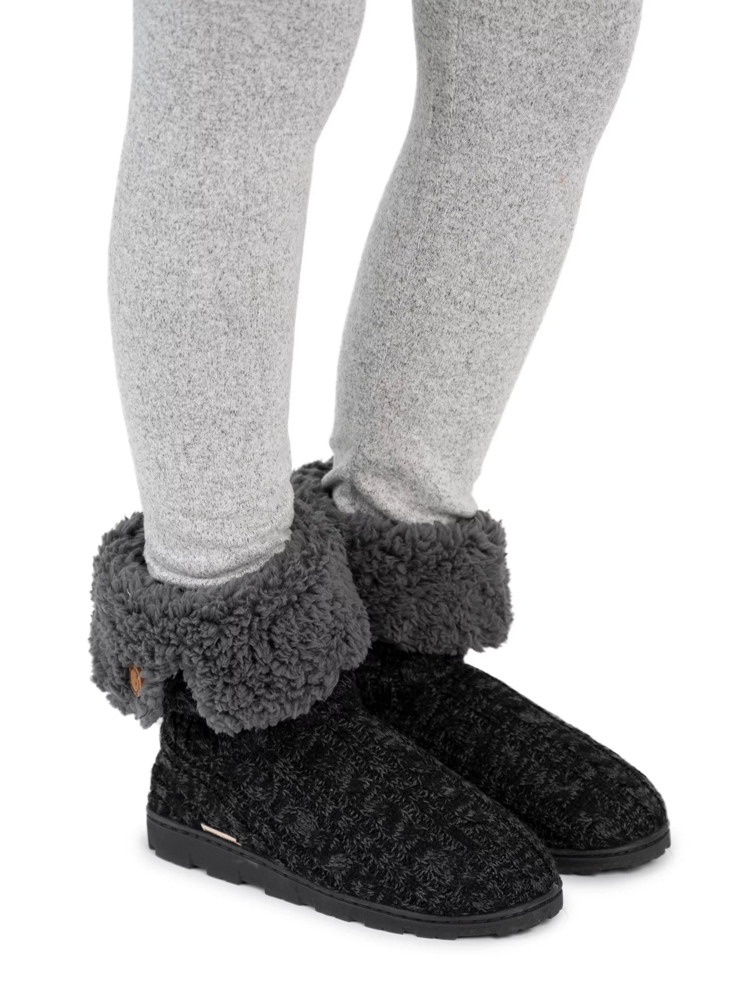 Muk Luks Women's Tall Knit Foldover Slipper Boot J531909