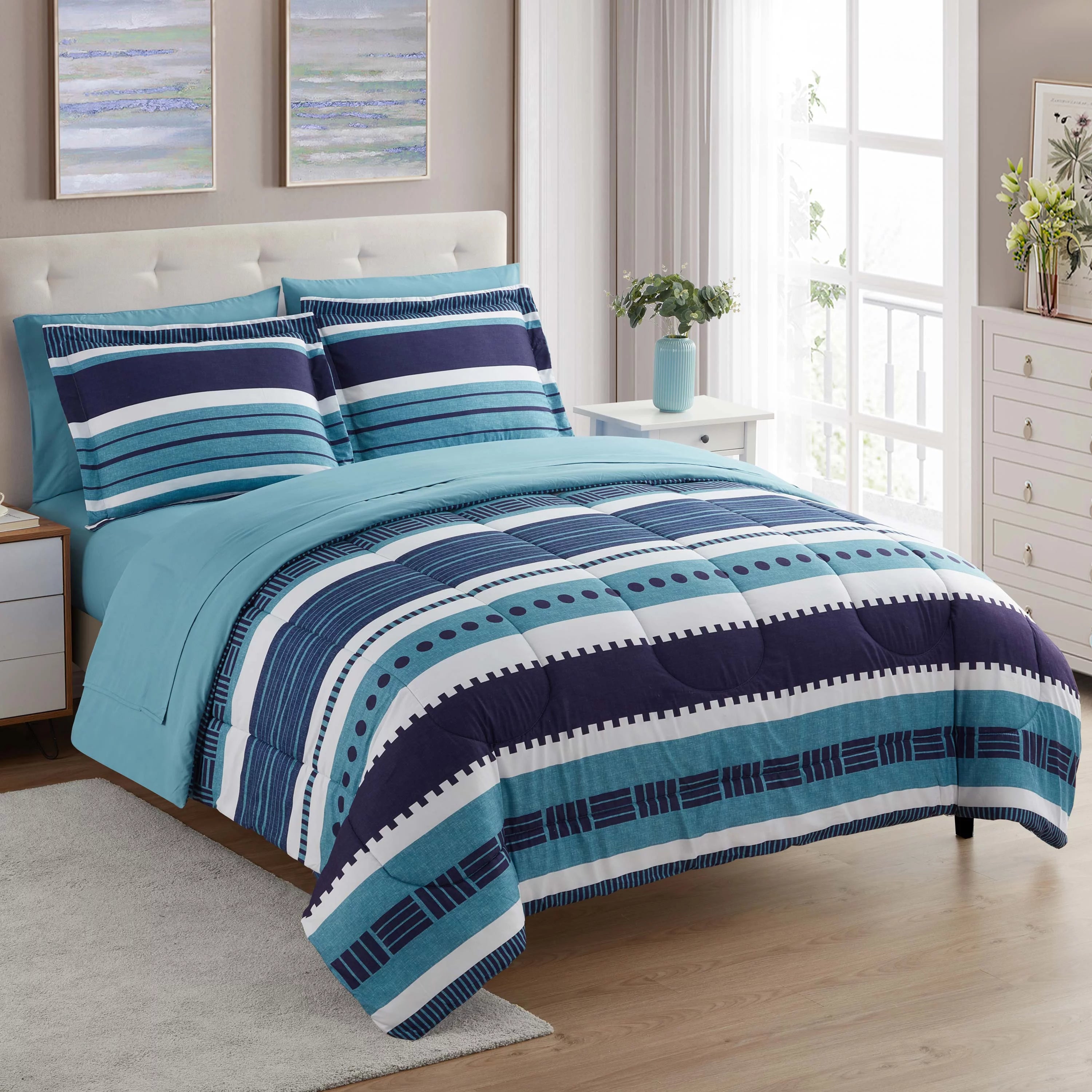 Marino 7 Piece Queen Comforter & Sheet Set G92638