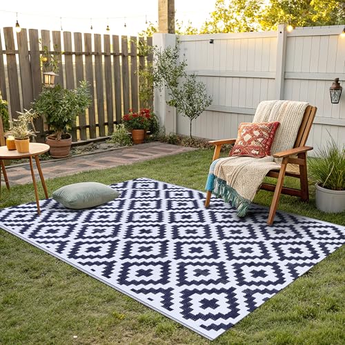 Smiry Waterproof Outdoor Rug 5x8 ft, Reversible Plastic Straw Patio Mat, Black & Beige P20186